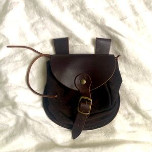 Genuine leather belt pouch